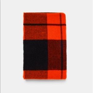 *NWT* Zara - Plaid Scarf